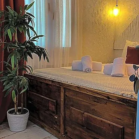 Sisu * Αλακάτι